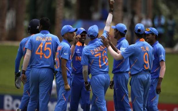 India enters last after beating Pakistan by 10 wickets