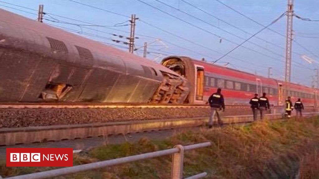 2 dead in Italy high-speed train derailment