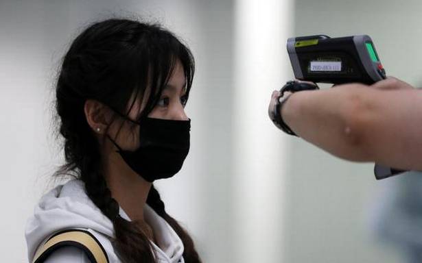 Coronavirus: death toll in China strikes 636, infections exceed 30,000