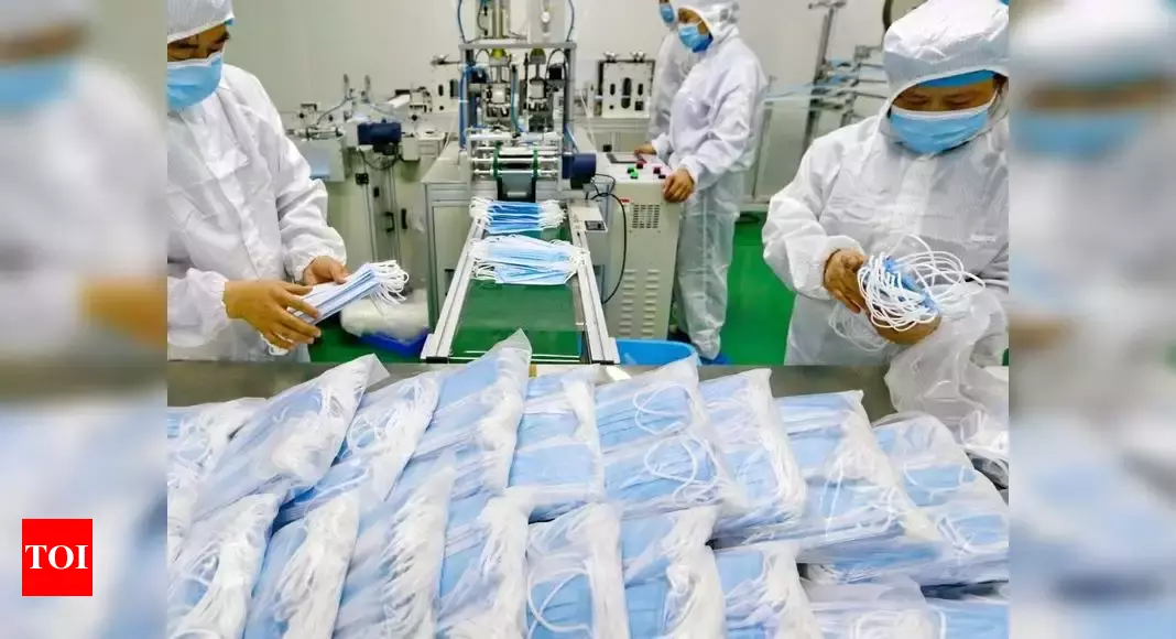 Govt removes surgical masks, gloves from export ban list