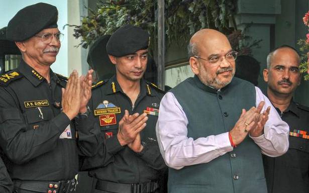 Sporadic demonstrations in Kolkata as Amit Shah addresses rally