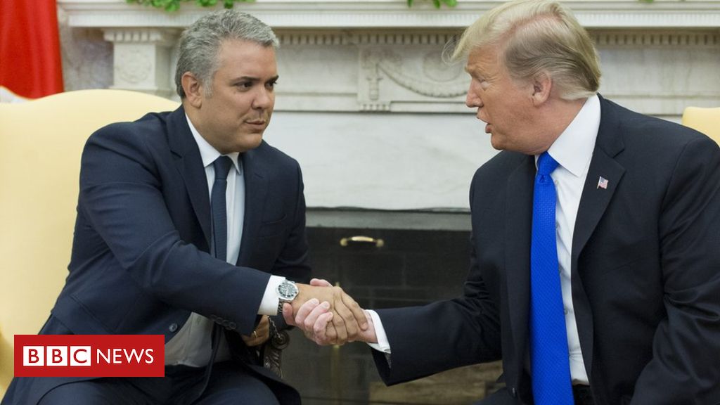 Trump tells Colombia to resume spraying coca crops