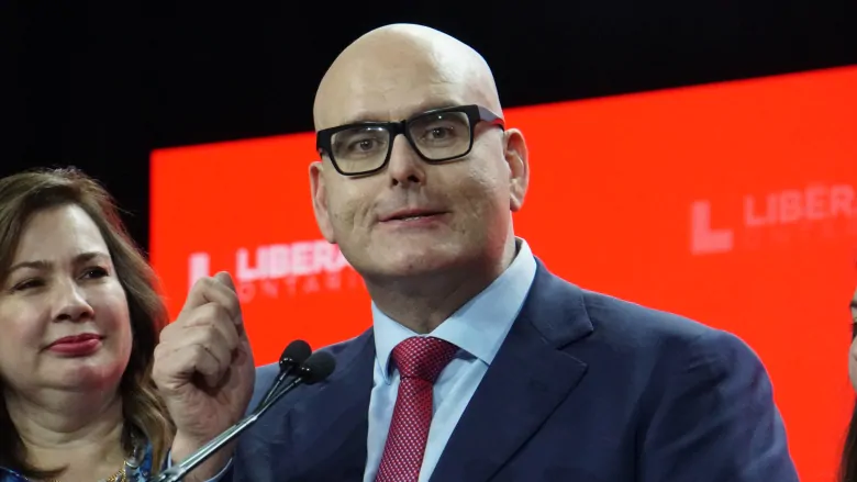 Former cabinet minister Steven Del Duca elected new Ontario Liberal leader | CBC News