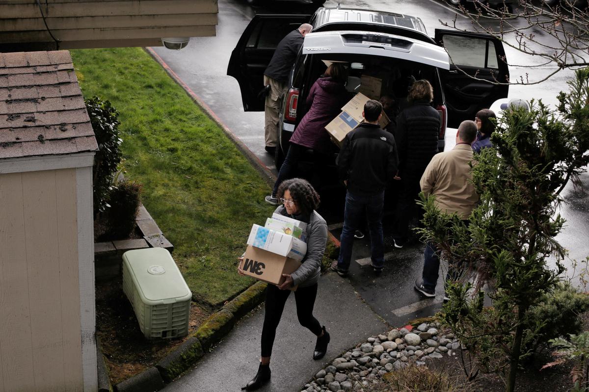 U.S. airport screeners, health workers plagued by fear and anger as coronavirus spreads