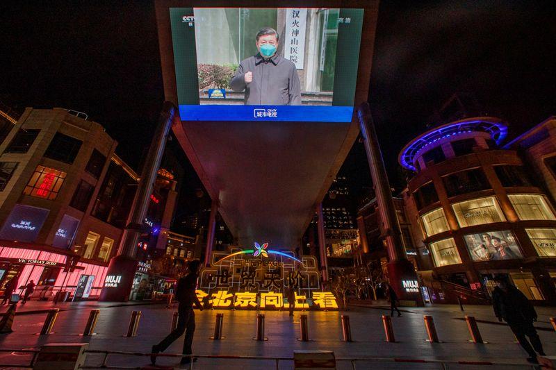 Xi visits Wuhan, signaling tide turning in China’s coronavirus battle