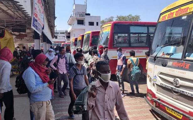 UP govt. sets up 1,000 buses for stranded migrant workers