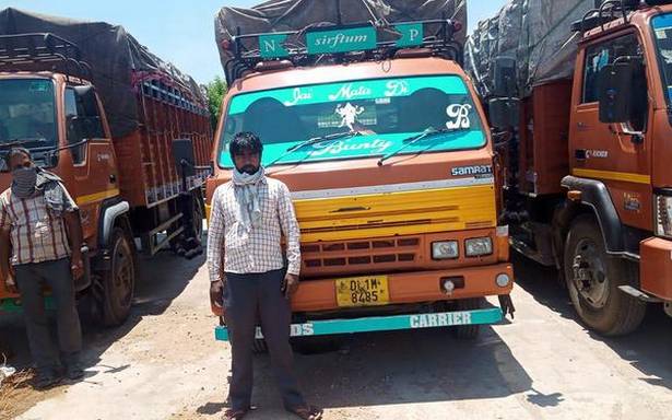 Coronavirus | Coimbatore Police intercept container trucks packed with migrants