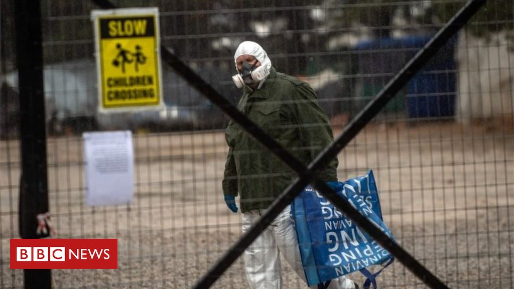 2nd Greek migrant camp quarantined over infection