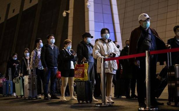 Coronavirus | Thousands leave Wuhan as China lifts outbound travel ban