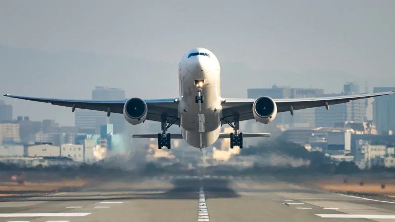 Canada OKs travel vouchers for cancelled flights while U.S. and EU say passengers deserve a refund | CBC News