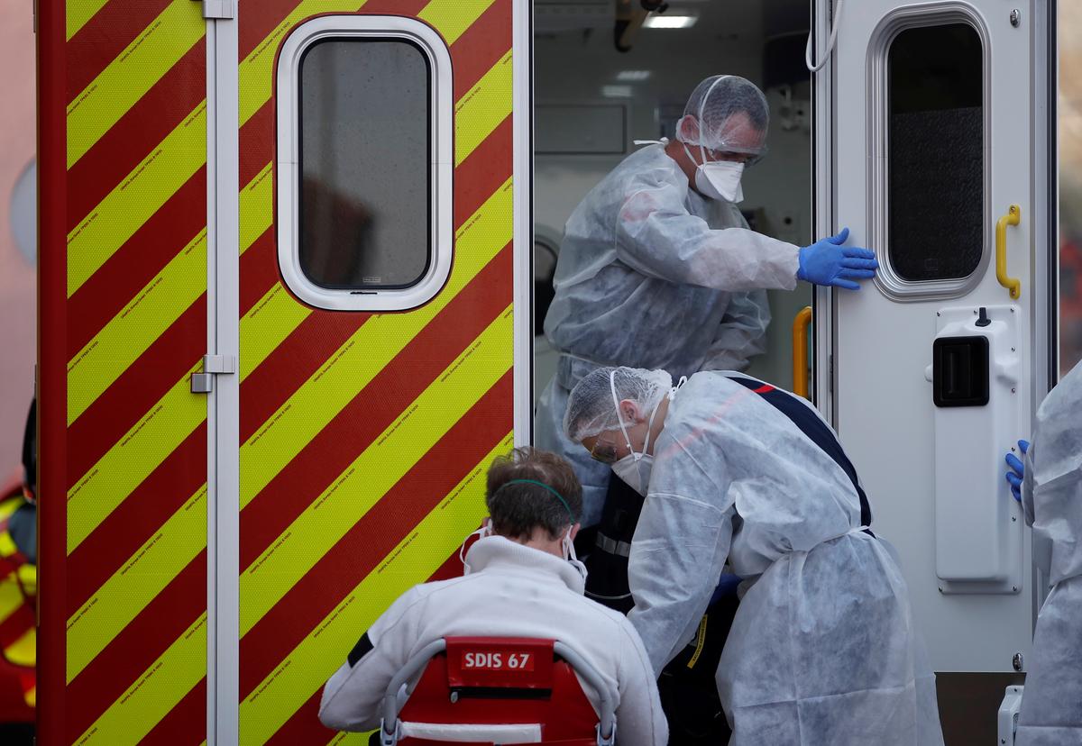 In epicentre of French virus outbreak, medical workers believe peak has passed