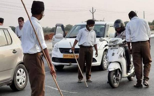 Lathi-wielding RSS activists ‘examining’ ID of commuters sparks outrage