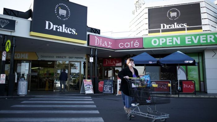 Shopper attempts to return $10,000 worth of hoarded toilet paper and sanitiser