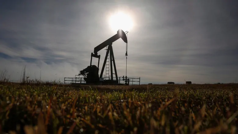 How the pandemic gave Trudeau an energy policy both the oilpatch and environmentalists could applaud | CBC News