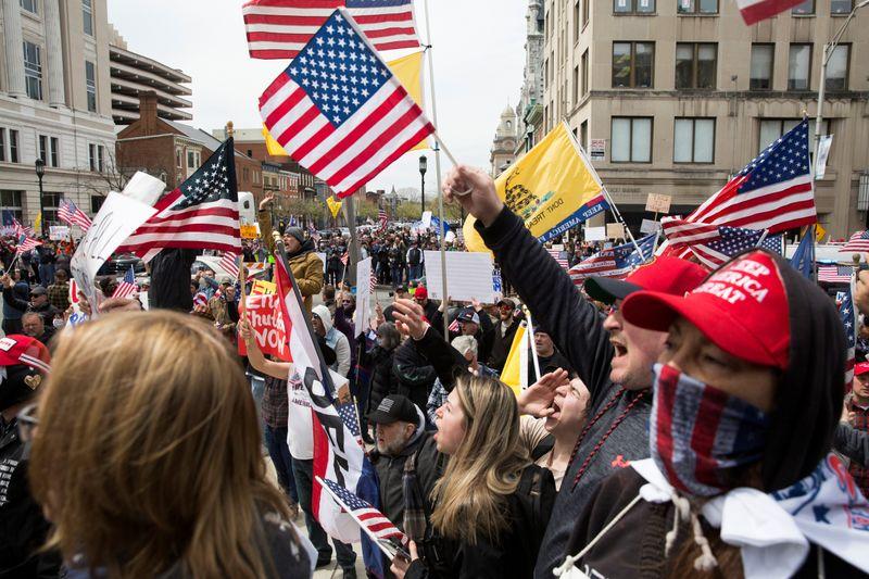 As protesters decry U.S. coronavirus lockdown, authorities prompt care