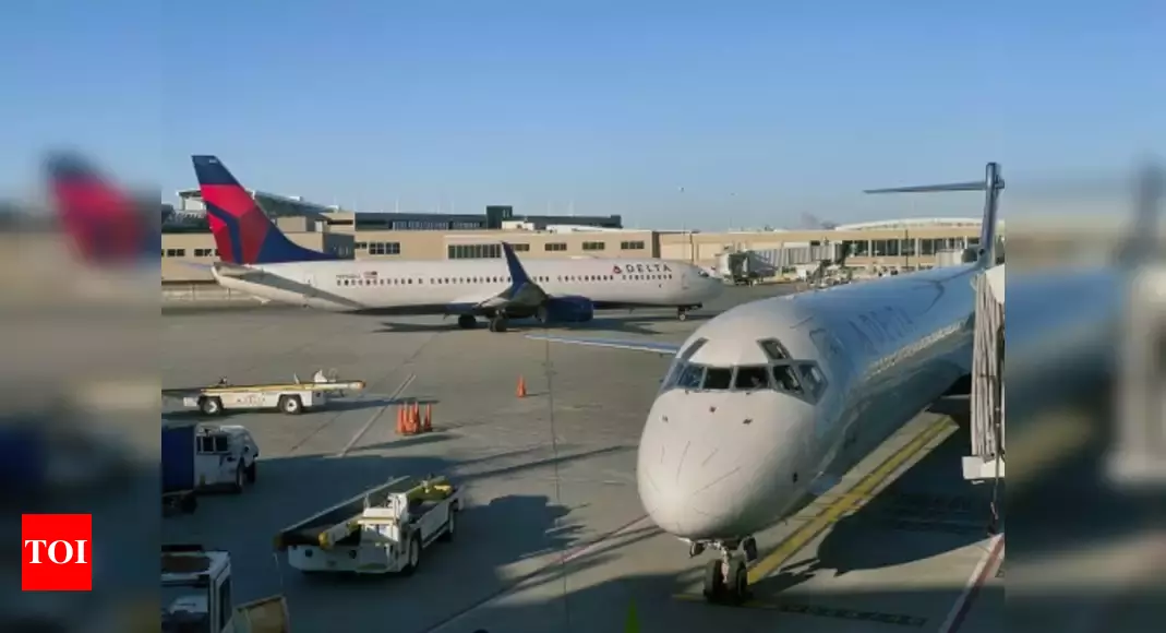 United States airlines announce new policies to slow coronavirus spread