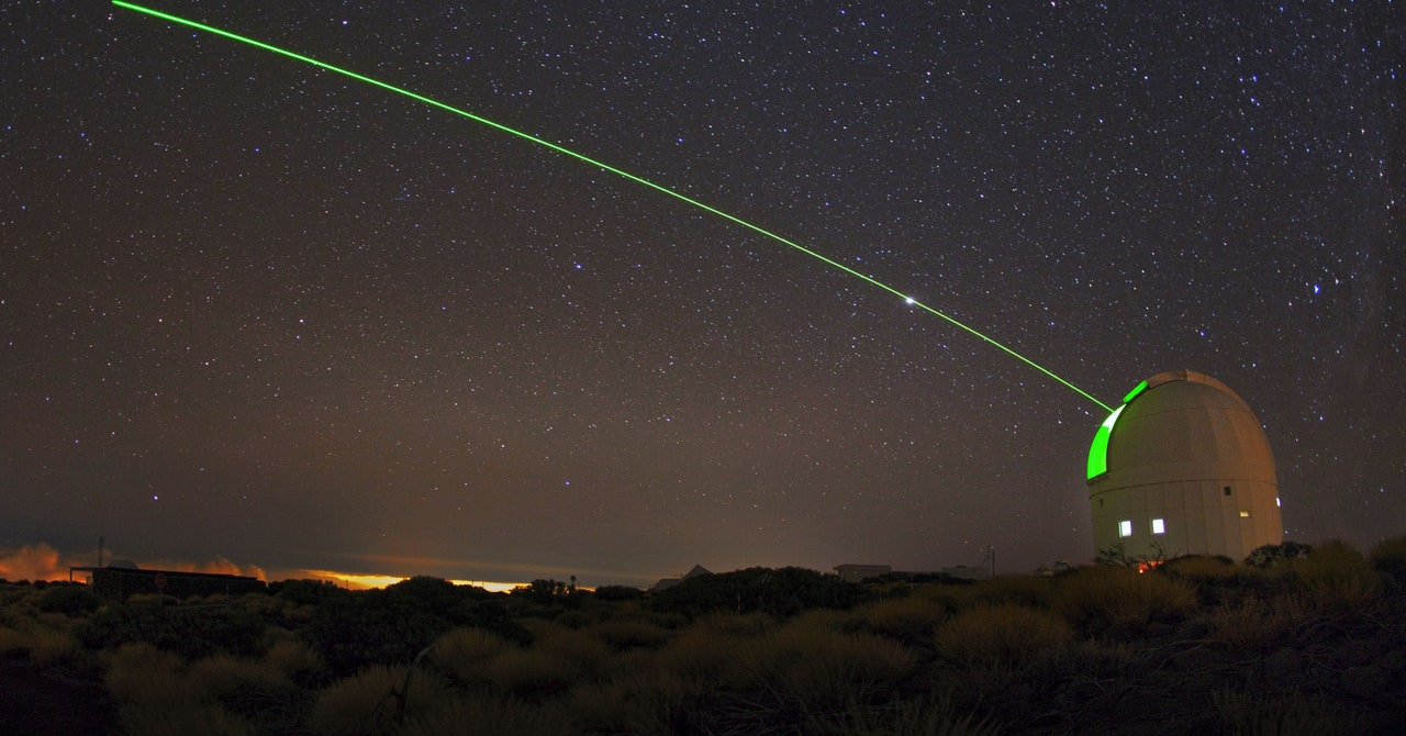 Physicists Clear the Air With a Sweet Frickin’ Laser Beam