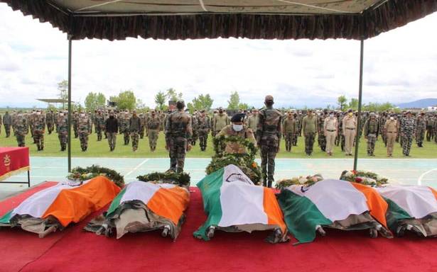 Colonel, Major among 5 personnel killed in J&K’s Handwara