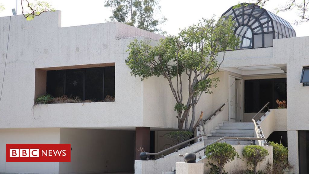 Drug kingpin Lord of the Skies’ villa sold for $2m