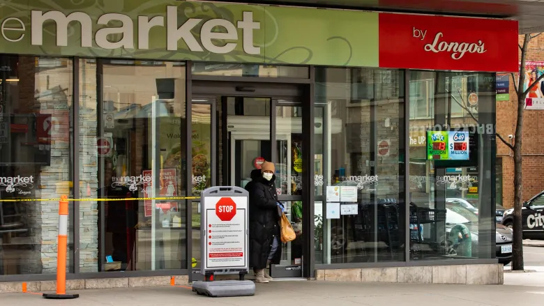 As provinces begin to reopen economies, Scheer says federal benefits deter Canadians from returning to work | CBC News