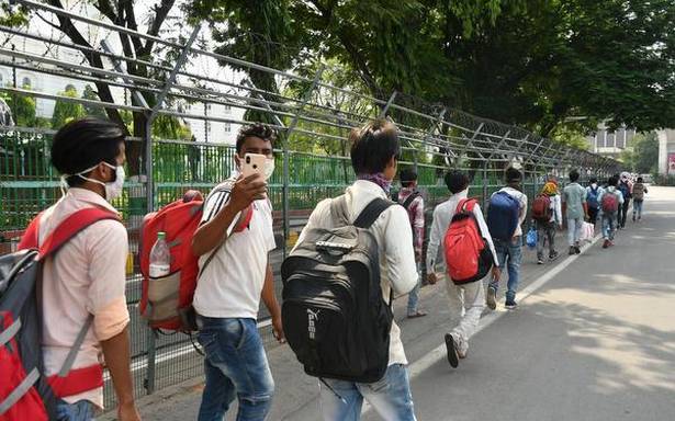 Over 70 migrants leap quarantine centre in Bihar