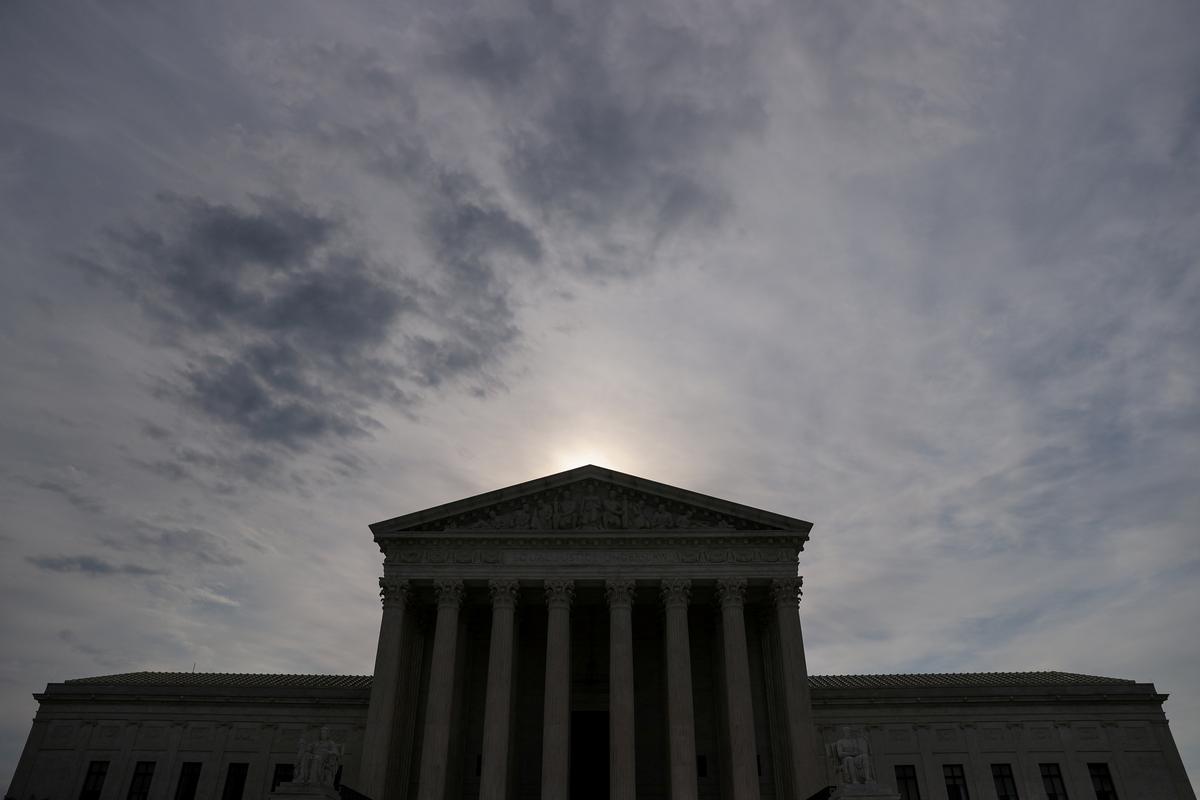 U.S. Supreme Court divided over Trump bid to keep his finances secret