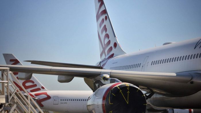 Queensland Government moves to buy stake in Virgin Australia