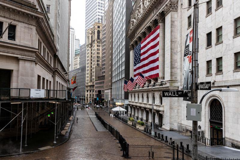 Wall Street ends down on Powell’s sober outlook, contact us to Congress for help