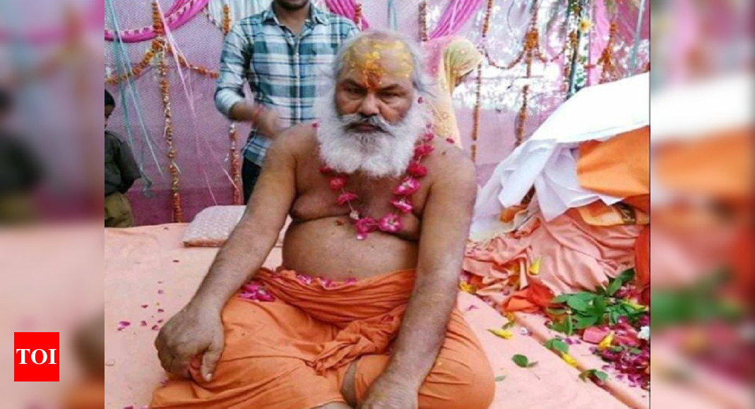 Seer Shobhan Sarkar, who had dreamt of tonnes of gold buried in ruins in Daundiya Khera village of Unnao, passes away