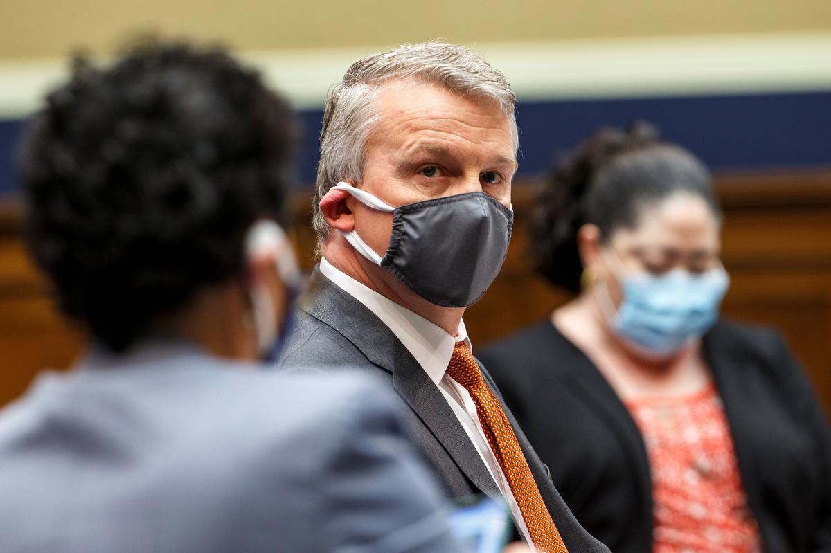 U.S. faces ‘darkest winter’ if pandemic planning falls short: whistleblower