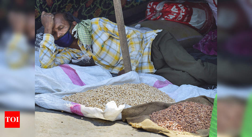 Government to amend Essential Commodities Act to deregulate cereals, edible oil, pulses