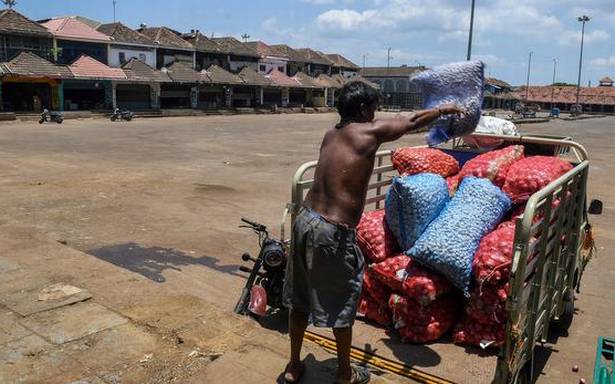 Coronavirus | How panic buying at Chennai’s Koyambedu market created a COVID-19 cluster