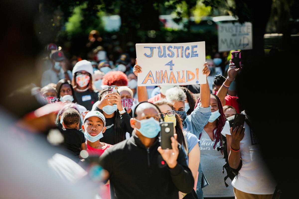 Georgia rally for killed black jogger requires eliminating district lawyers