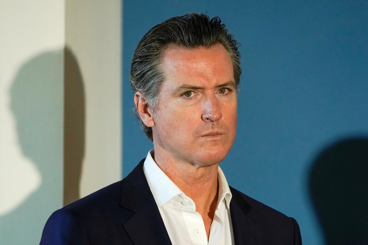 California, New York open door for sports return