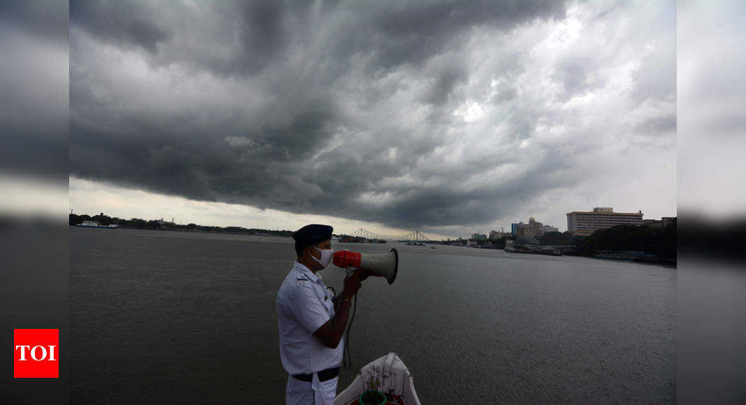 Cyclone Amphan heads towards West Bengal: Key points