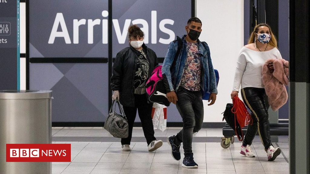 UK arrivals might be fined for breaking quarantine