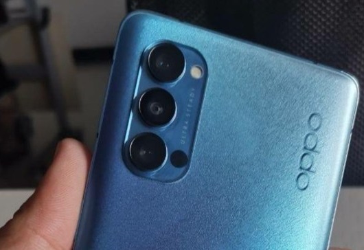 OPPO Reno4 and Reno4 Pro leak: Snapdragon 765G heads crucial specifications and hands-on photo reveals Reno Glow brand and unsightly video camera bump