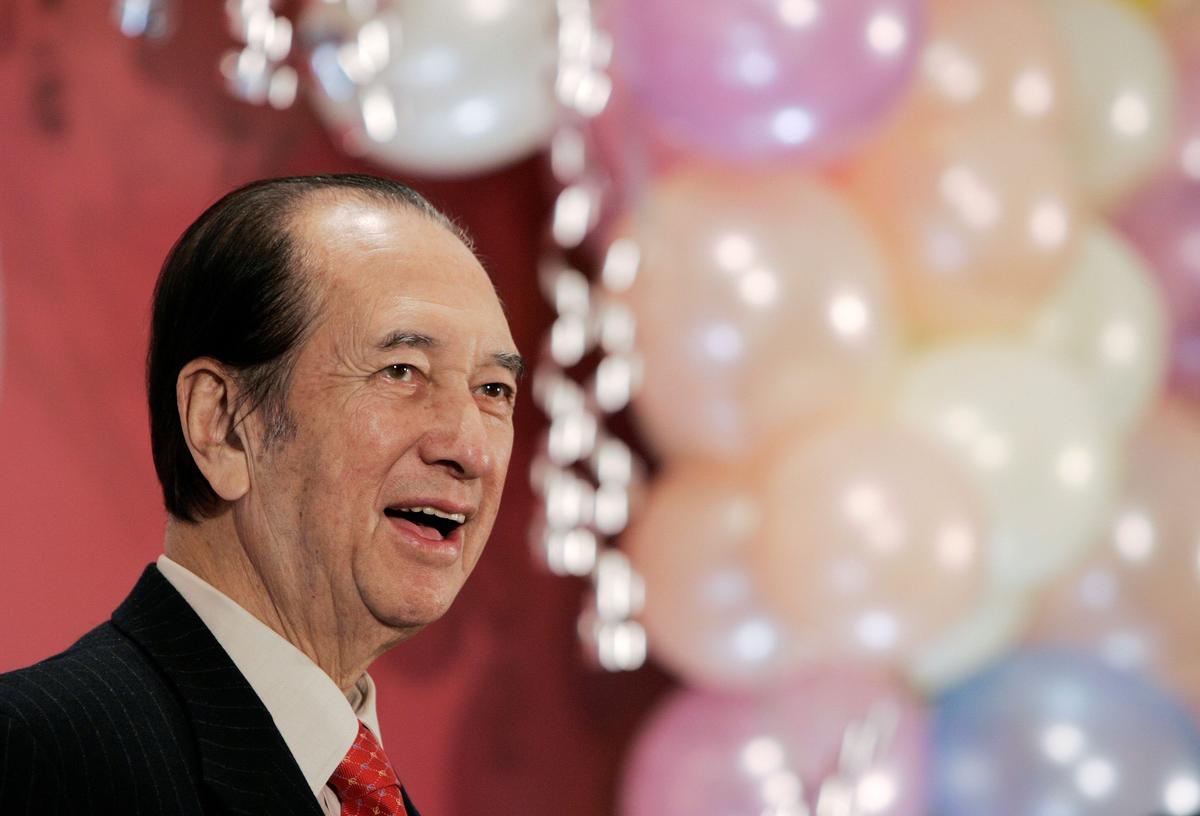 Macau gambling king Stanley Ho dies aged 98