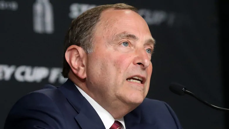 Gary Bettman set to unveil 24-team NHL playoff format if play resumes | CBC Sports