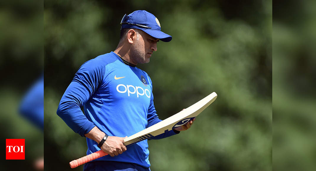 ‘Get a life’: Sakshi quashes rumours of MS Dhoni’s retirement