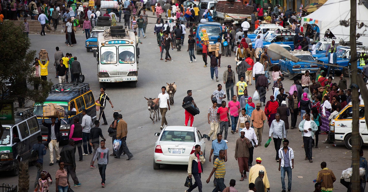 In the Walking Capitals of the World, Drivers Still Rule the Road