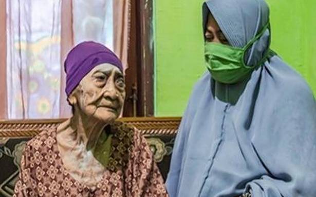 100-year-old Indonesian lady beats COVID-19