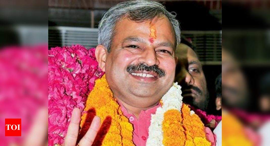 Adesh Kumar Gupta replaces Manoj Tiwari as Delhi BJP chief