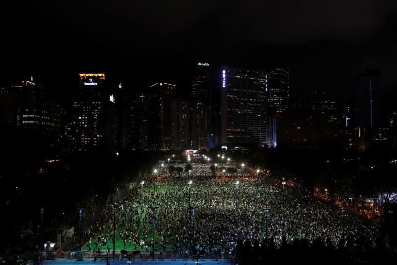 Authorities pepper spray Hong Kongers defying restriction to mark Tiananmen