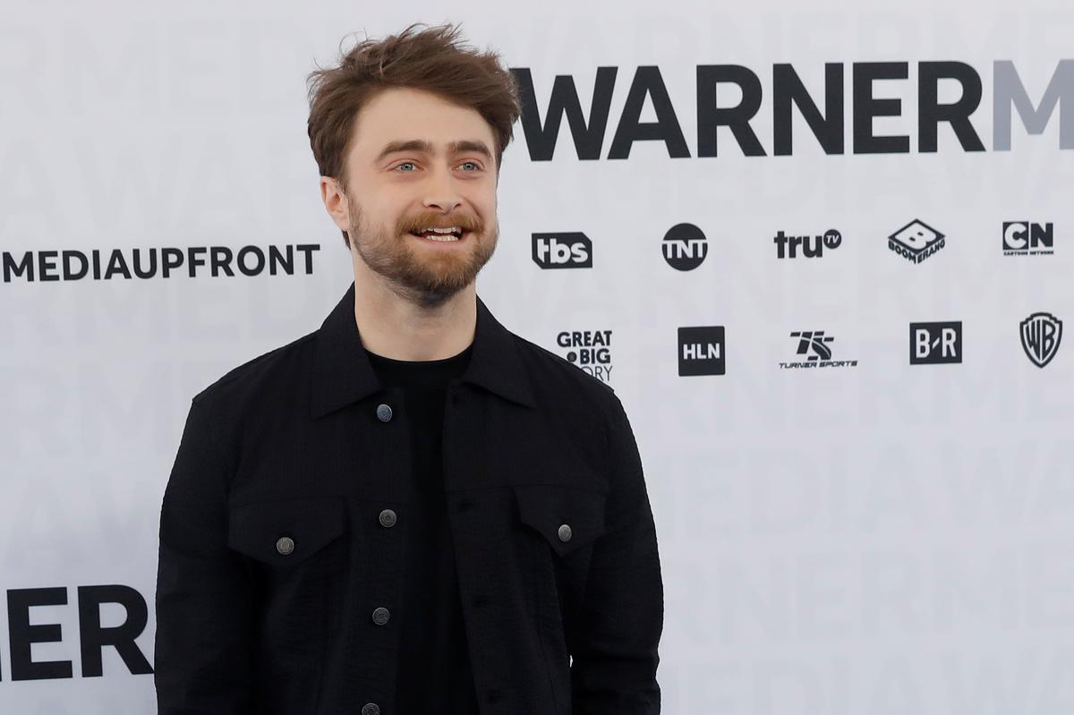 Harry Potter star says ‘transgender ladies are females’ after J.K. Rowling tweets spark row