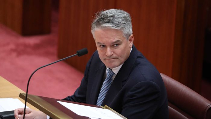 No other sectors to be booted from JobKeeper before review, Cormann states