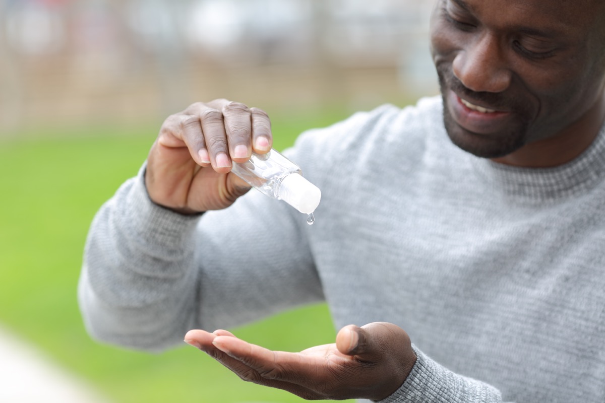 You Have not Been Rubbing in Your Hand Sanitizer Properly, CDC States