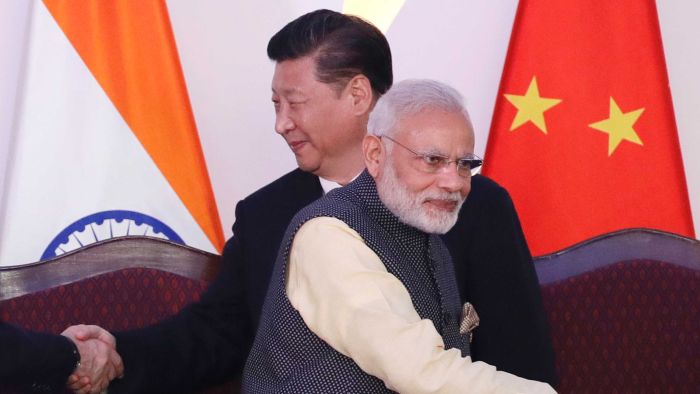 What lags the India-China border disagreement and why did they combat with stones?