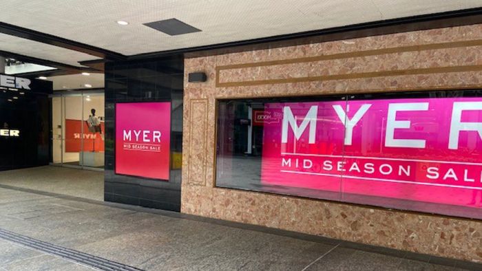 Myer and David Jones creditors lose insurance on administration fears