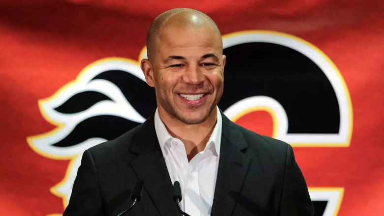 Jarome Iginla, Marian Hossa, Kim St-Pierre among 6 voted into Hockey Hall of Fame | CBC Sports